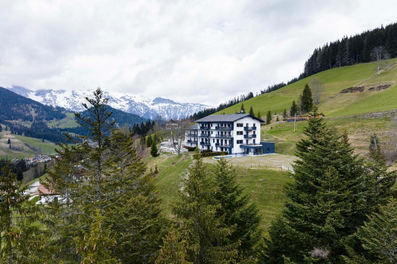 Hideaway Dachstein West By Alps Resorts Санкт Мартин ам Тененгебирге Екстериор снимка